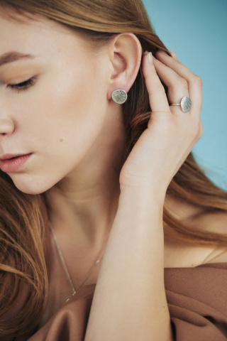 ピアス Luxury Street Wear ICE Silver Earrings Semi Circle unisexual Earrings Swarovski | color Silver | Gomez.pl/en